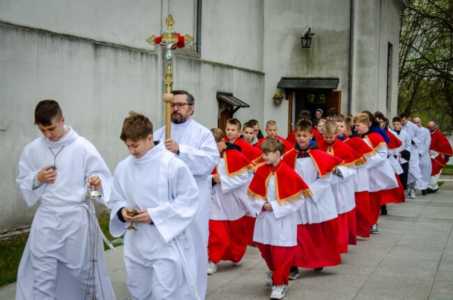 Dzisiaj w naszej parafii odbyła się diecezjalna sztafeta modlitw o powołania, która dotarła do dekanatu sępol… Dzisiaj w naszej parafii odbyła się diecezjalna sztafeta modlitw o powołania, która dotarła do dekanatu sępol…