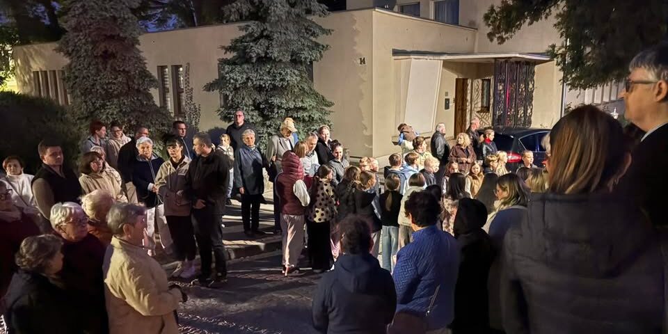 7 października, w wspomnienie Matki Bożej Różańcowej, ulicami naszej parafii przeszła tradycyjna procesja różańcowa.